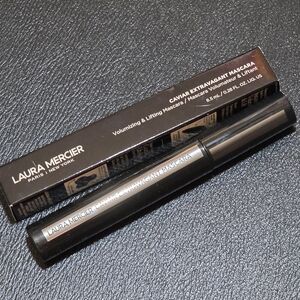 Laura Mercier Caviar Extravagant Mascara - Volumizing and Lifting Mascara